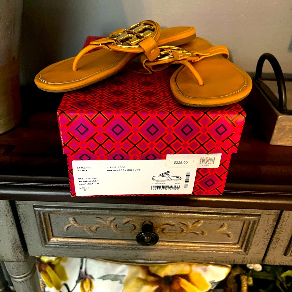 Tory Burch- Metal Miller Sandal-Goldenrod